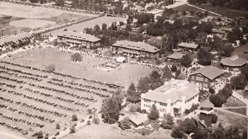 Aerial of Picnic Day circa 1939.jpg