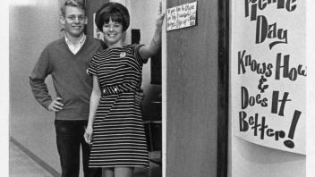 Chairman Tom Stallard and Hostess Kay Zimmer, 1968.jpg