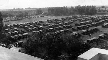 Parking lot on the quad, circa 1920.jpg