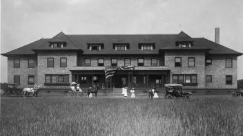 Picnic Day, 1909.jpg